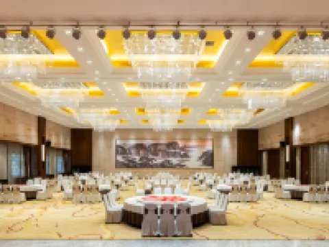 Hebi Yingbin Garden Hotel (Hebi East High-speed Railway Station) Hotels in Hebi