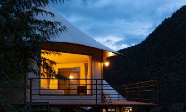 Yubeng Snow Mountain Vow Luxury Tent Hotel