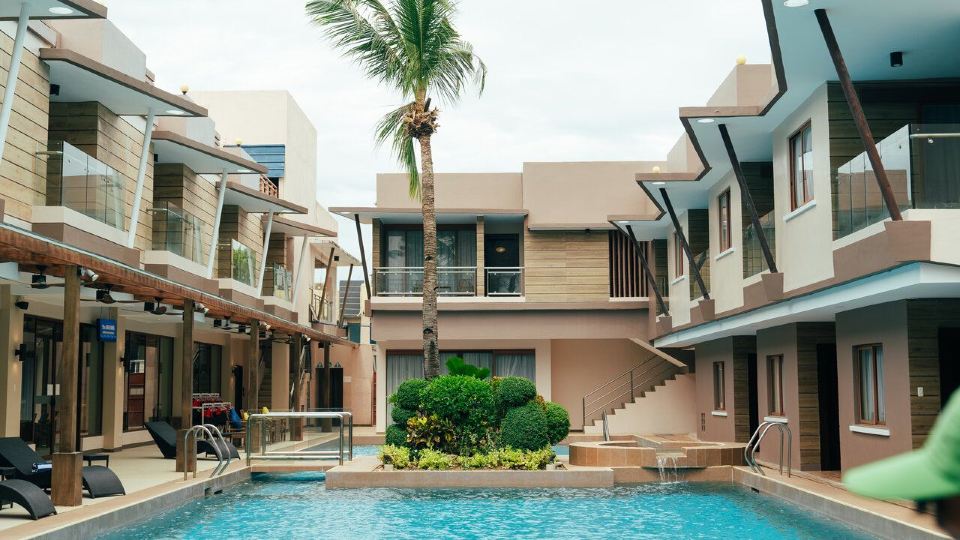 Alona by Jpark Island Resort