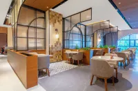 上海靜安逸扉飯店
