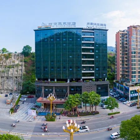 New World Hotel