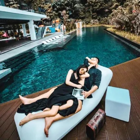 IWH The Cove Premium Suites Отели в г. Тамбун