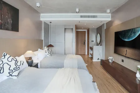 Lugu Lake Arabella Lake View Manor Отели рядом с достопримечательностью «Yongningtu Zhifu»