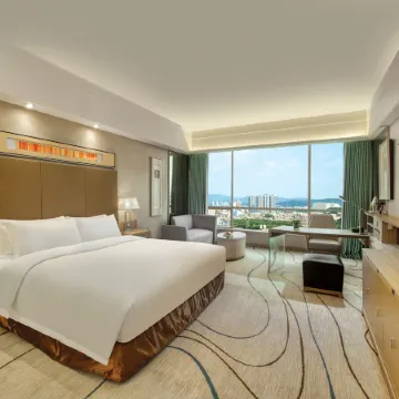 Royal Garden Hotel