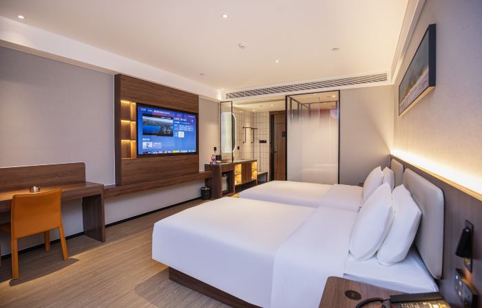 Qingmu Platinum Hotel (Anderle Building, Dongfeng Road, Chaohu)