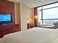 XuPu HuaShen Hotel（Dahan commercial pedestrian Street） - balcony