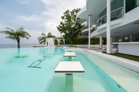 Pure Sunset Beach - Sunset Sea View Room Отели рядом с достопримечательностью «Wat Nong Chap Tao»