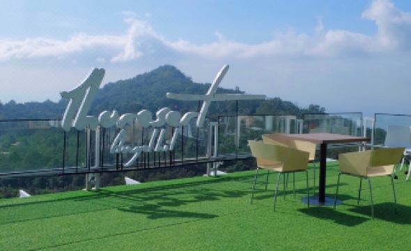 The Resort Angel Hill