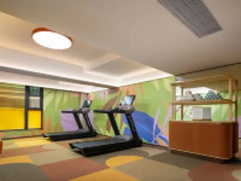 Orange Hotel (Guilin Two Rivers and Four Lakes, Elephant Trunk Hill) Hotels in Guilin