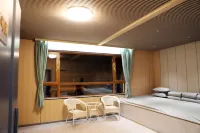 Xuegu Xinxuan Inn (at the China Xuegu Scenic Area)