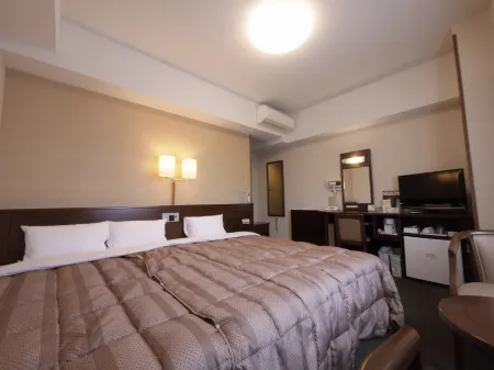 Hotel Route-Inn Tosu Ekimae Отели в г. Тосу