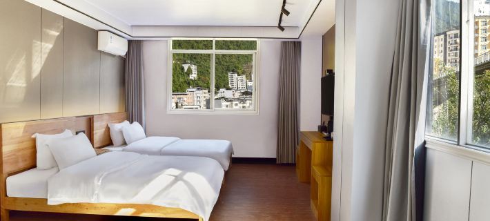 Fanhua Qili Hotel Badong İlçesi otelleri