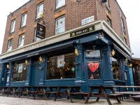 PubLove @ the Exmouth Arms, Euston Hotel a Londra