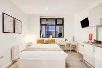 Kingston Luxe Suites Riverside Apartment Belvilla Dorich House Museum 주변 호텔