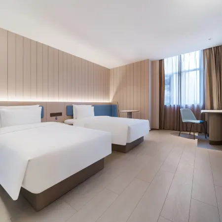 HanTing Hotel (Yichang Baiyang Xincheng)