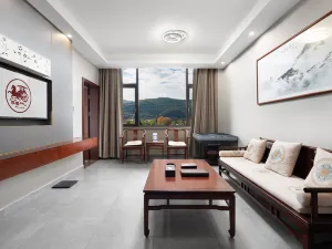 Pingyue Inn