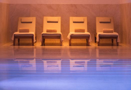 알마낙 팔레 객실