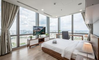 5. Vinhomes..