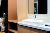 Wu Aikes Hotel (Yinchuan Haibao Park) - Pet friendly