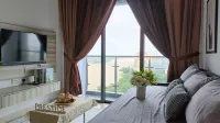 Prestige Sky Riverfront Hotel dekat New Horizon Garden Restaurant