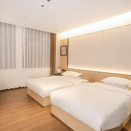 Guanjing Hotel (Gulei New Port City)