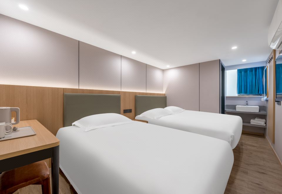 포드 초이스 호텔 (상하이 톈즈팡 마당로 지하철역)