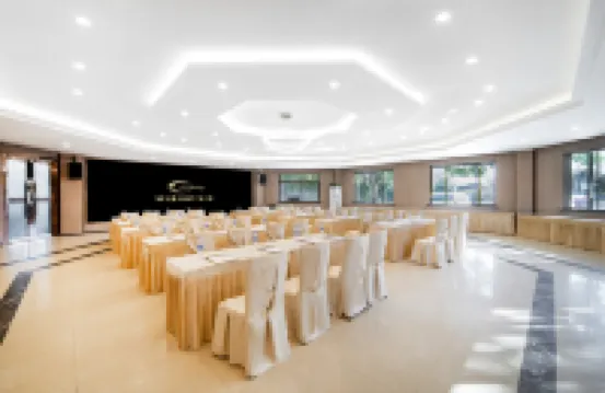 Xitang Holiday Hotel (Xitang Ancient Town Scenic Area)