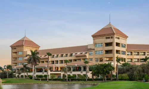 Hilton Pyramids Golf