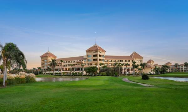 Hilton Pyramids Golf