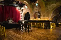 The Central House Porto Ribeira Hotels in Porto