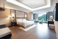 Xana Hotelle Hotel (Gaozhou Zhanqian Road)