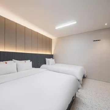 伊斯伊斯泰霍特爾在新安洞-光州 鄰近光州市立民俗博物館的酒店