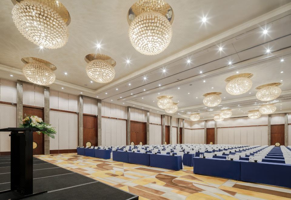 2. 인터컨티넨탈 쑤..