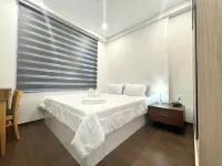 The Emerald Golf View Apartment