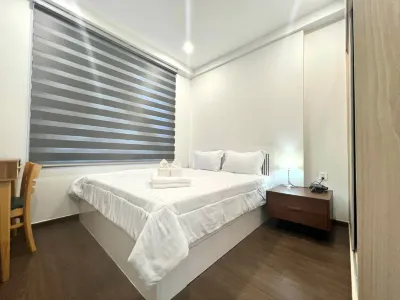 The Emerald Golf View Apartment Hotel a Thuận An