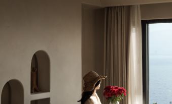 | HolidayVilla Cliff Sea View Guesthouse | holidayVilla