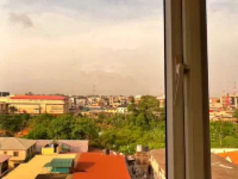 TDH HOTEL โรงแรมในลากอส