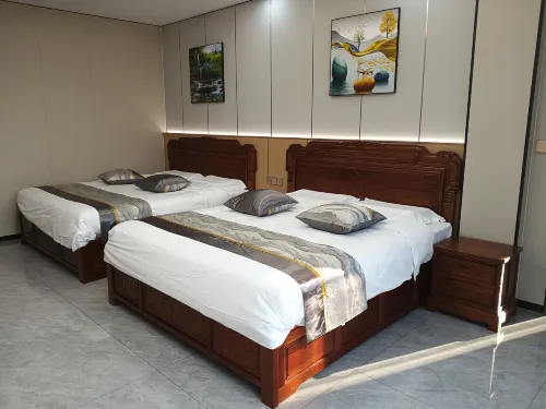 Jiufeng Town Stream Side Homestay - Balkoner