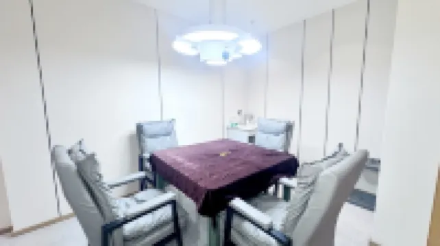 Lixin colorful art Hotel