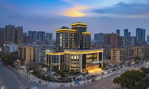 Daye Zhan Yue Renjoy Hotel