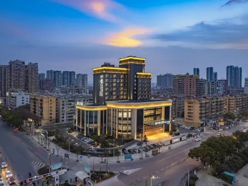 Daye Zhan Yue Renjoy Hotel Hotels in Daye