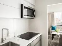 Chelsea Hotel Toronto Hotels near Bathurst Metro Station