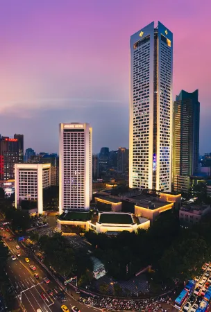 Nanjing Jinling Hotel Отели рядом с достопримечательностью «CPC Nanjing Committee Party School»