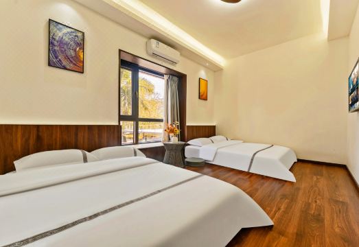 피스타치오 홈스테이