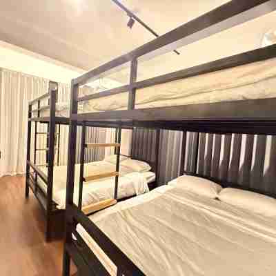 Grand Luxurious Home for Huge Groups-(Sleeps 26) Rooms