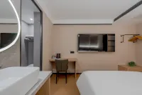 YUE FEI YUN Hotel Hotels near Jiangpu Park