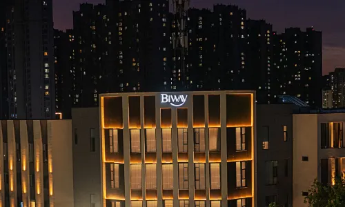 Biway Mansion Hotel (Puyang Jingkai Avenue Stadium Branch)