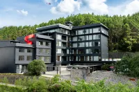 覺•山亭|AWAKENING•SOULMATE桂林山水リゾートホテル(十里畫廊遇龍河) 十里画廊周辺のホテル