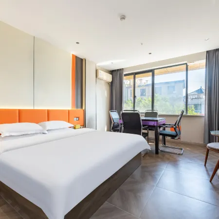 Funing Dingding E-Sports Hotel