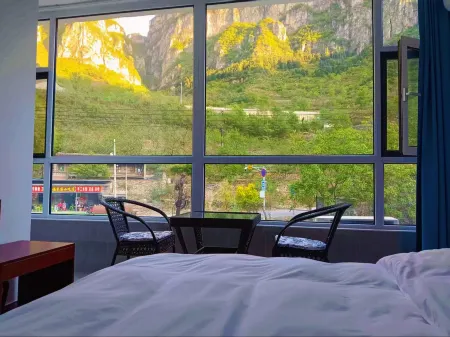 Fulaiju Homestay Отели в г. Пиншунь